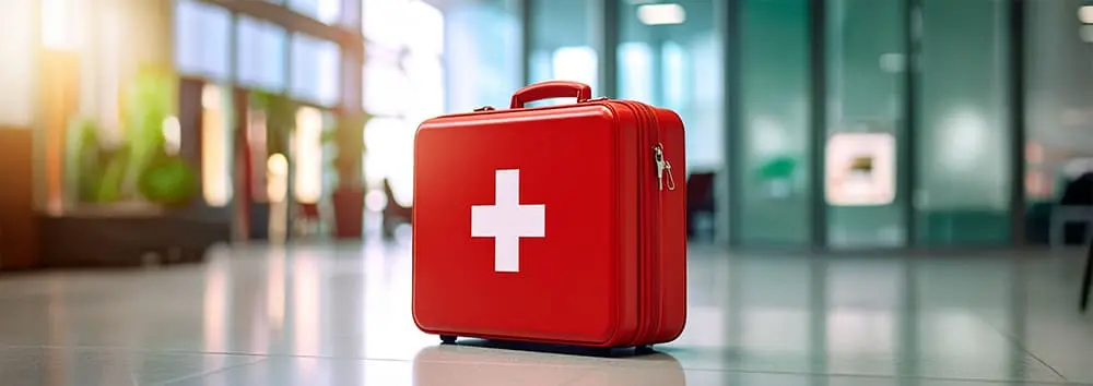 Trousse de secours en entreprise : composition obligatoire et conformité